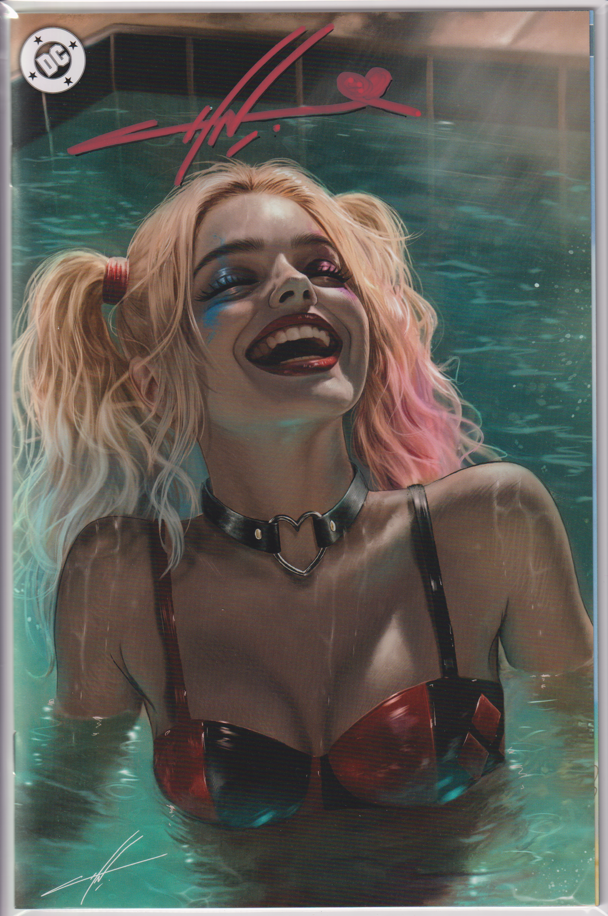 G'NORTS SWIMSUIT HARLEY EDITION #1 CARLA COHEN SIGNED MEGACON EXCLUSIVE