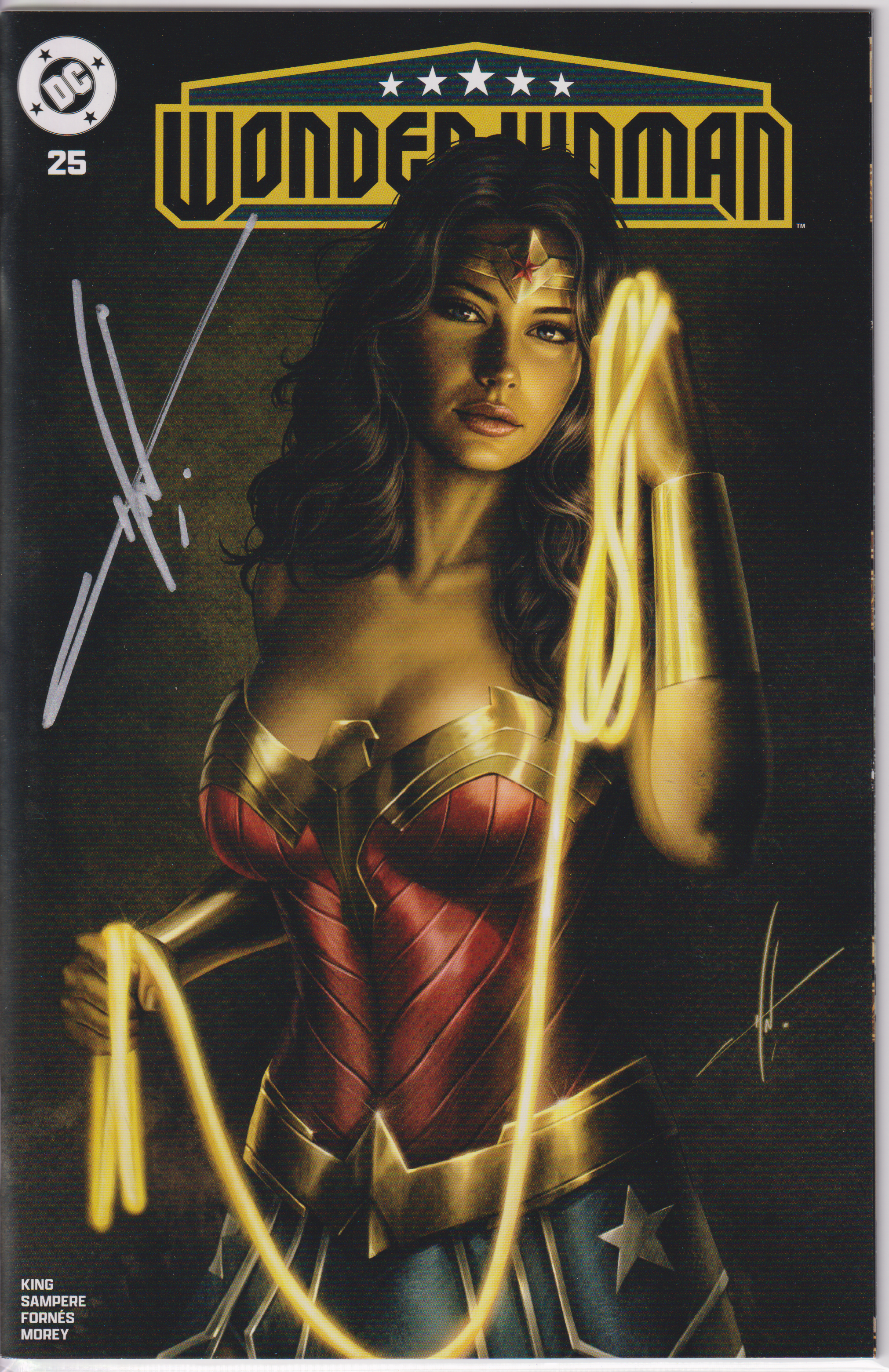 WONDER WOMAN #25 CARLA COHEN SIGNED EXCLUSIVE